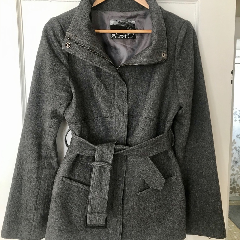 Chic Light Wool Peacoat